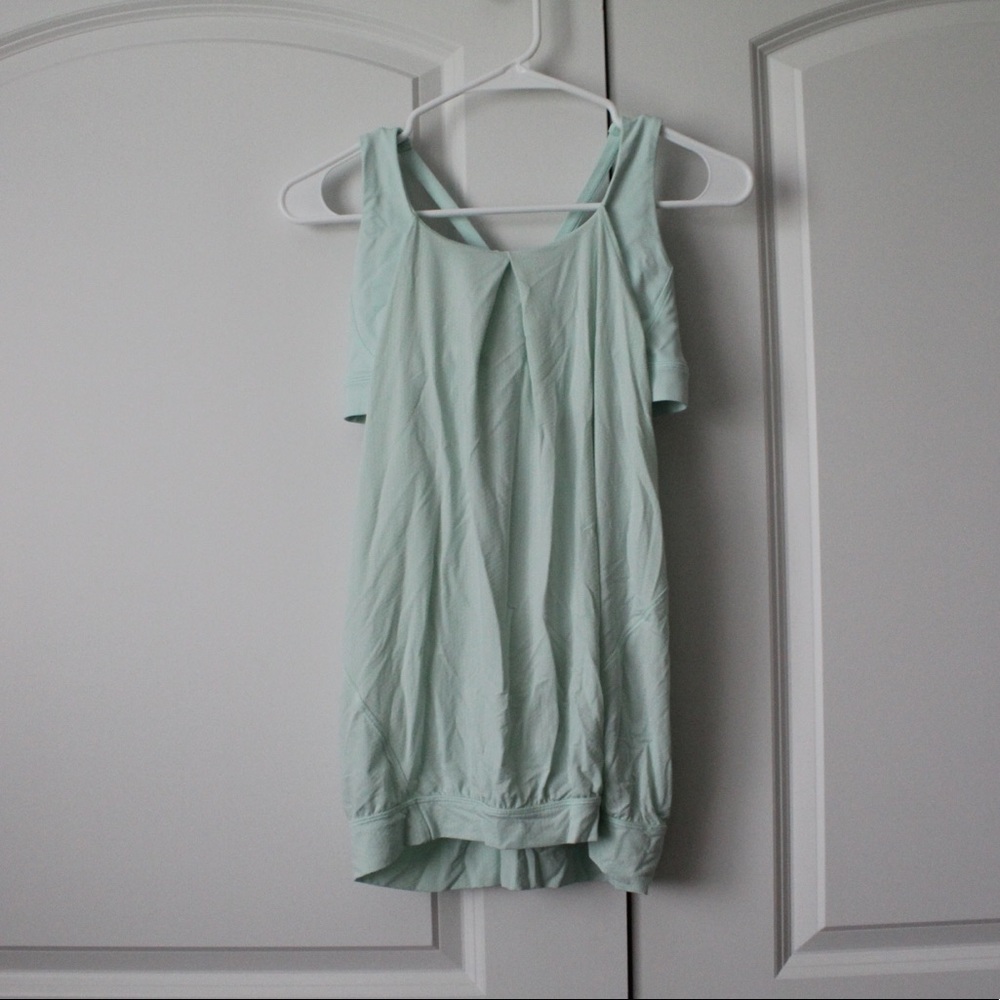 Lululemon flowing tank top